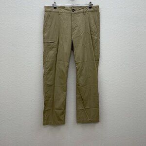 UB Tech Classic Fit Rainier Travel Chino Khaki Performance Pants Mens 36x32 NEW